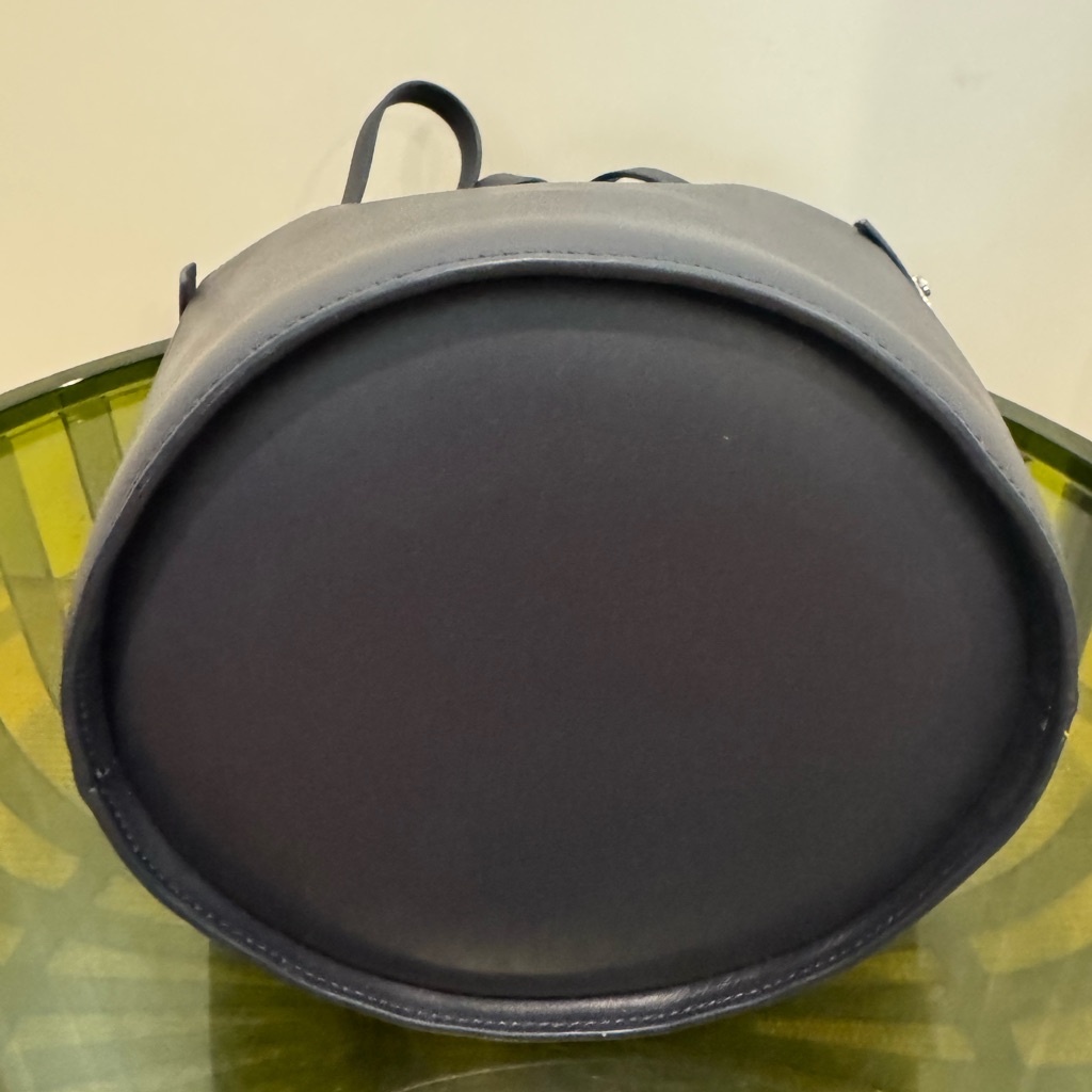 Elegant Black Tote Bag With Wallet — image 5 of 8